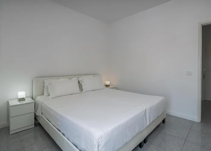 Algarsol 1bdr Near The Quarteira